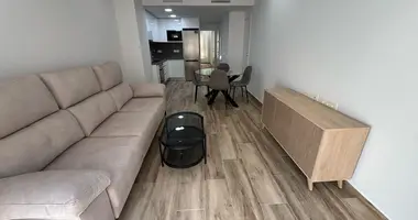 Mieszkanie 2 pokoi w Alicante, Hiszpania