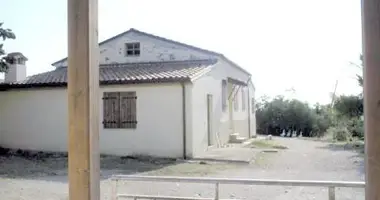 Casa 12 habitaciones en Terni, Italia