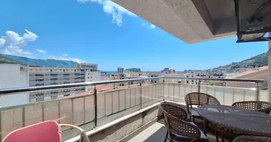 3 bedroom apartment in Budva, Montenegro