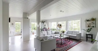 Maison 5 chambres dans Jarvenpaa, Finlande