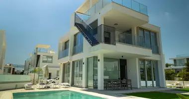 Villa en Paralimni, Chipre