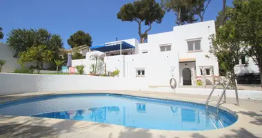 Villa 3 chambres dans Urbanitzacio Galatzo, Espagne