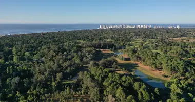 Участок земли в Уругвай