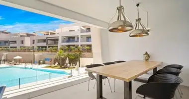 Apartamento 3 habitaciones en Estepona, Španjolska