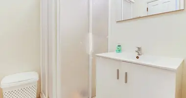 2 bedroom apartment in Loule, Portugal