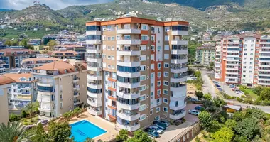 Mieszkanie 3 pokoi w Alanya, Turcja