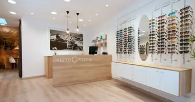 Propriété commerciale 140 m² dans Madrid, Espagne