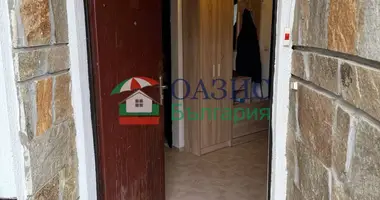 Mieszkanie 3 pokoi w Kosharitsa, Bułgaria