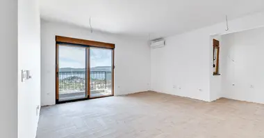 Квартира 1 спальня в Тиват, Черногория