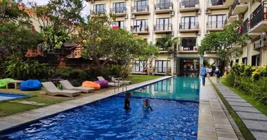 3-star hotel for sale, 84 rooms, near Central Pattaya Mall, 2.5 km. en Pattaya City, Tailandia