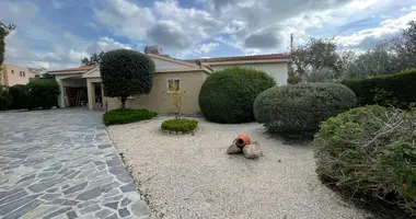 Mieszkanie 4 pokoi w Mesogi, Cypr