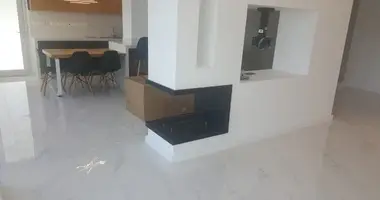 Apartamento 4 habitaciones en Agios Tychonas, Chipre