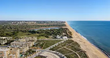 2 bedroom apartment in Loule, Portugal