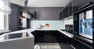 Apartamento 5 habitaciones en Minsk, Belarús
