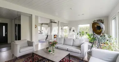 Haus 6 zimmer in Jarvenpaa, Finnland