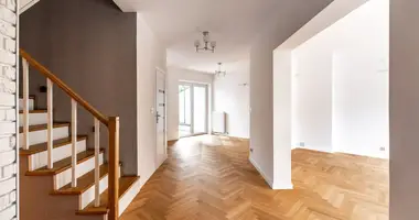 Maison 5 chambres dans Varsovie, Pologne