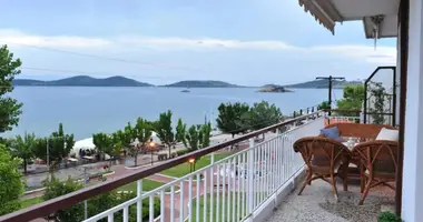 Mieszkanie 2 pokoi w Nea Peramos, Grecja