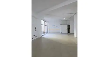 Commercial Space for Sale, Fresku, Tirana w Obwód Tirana, Albania