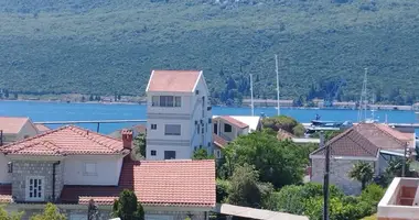 2 bedroom apartment in Herceg Novi Municipality, Montenegro