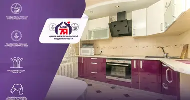 Apartamento 3 habitaciones en Minsk, Belarús