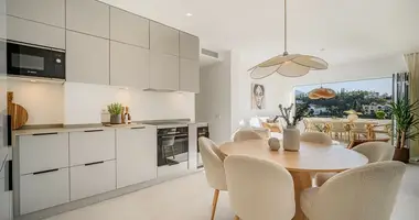 4 bedroom apartment in Benahavis, Spain