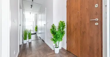 Commercial property 48 m² in Warsaw, Poland