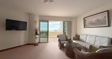 Condo 3 bedrooms in Pattaya City, Thailand