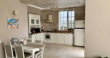 Casa 5 habitaciones en Avanhard, Ucrania