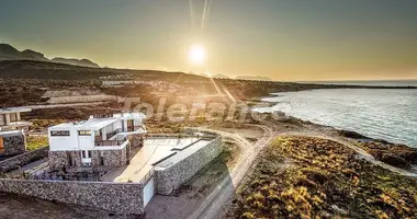 Villa 4 zimmer in Agios Amvrosios, Nordzypern