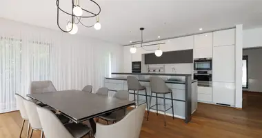 Apartamento 4 habitaciones en Viena, Austria