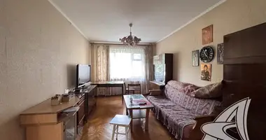 4 room apartment in Muchaviecki sielski Saviet, Belarus
