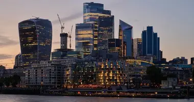 Квартира 3 спальни в Лондон, Великобритания