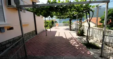 Haus 2 Schlafzimmer in Denovici, Montenegro