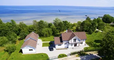 5 room house in Ogresgala pagasts, Latvia