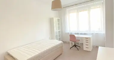 3 bedroom apartment in Warsaw, Poland