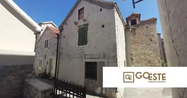 Haus in Opcina Dezanovac, Kroatien