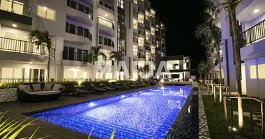 Apartamento en Sunthonphu, Tailandia