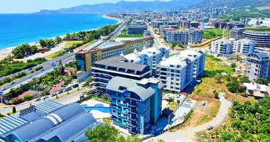 Wohnung 4 Schlafzimmer in Kargıcak, Türkei