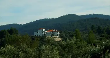 Hôtel 685 m² dans Neos Marmaras, Grèce