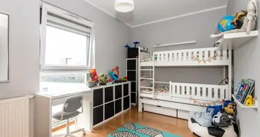 Квартира 3 комнаты в Познань, Польша