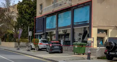 Tienda 232 m² en Strovolos, Chipre