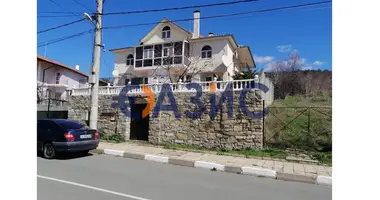 4 bedroom house in Kosharitsa, Bulgaria