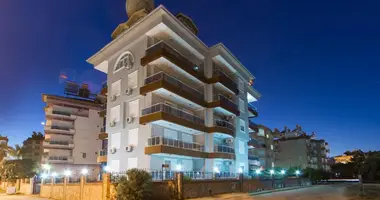 Wohnung 2 Schlafzimmer in Oba, Türkei