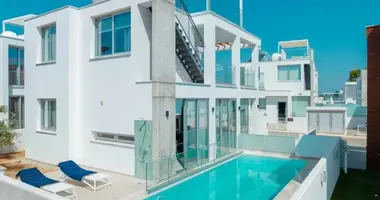 Villa en Paralimni, Chipre