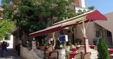 Отель в Херцег-Нови, Черногория