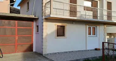 Casa 7 habitaciones en Kunje, Montenegro