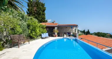 Villa in Krstac, Montenegro