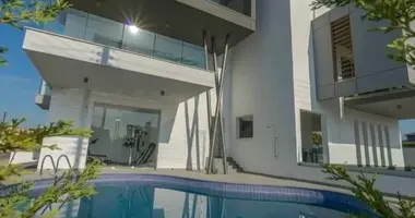 2 bedroom apartment in Limassol, Cyprus