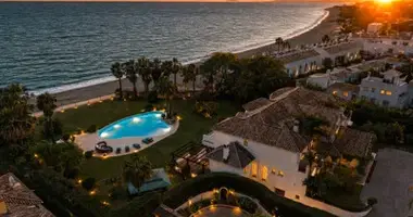 9 bedroom house in Dos Hermanas, Spain