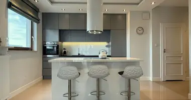 Appartement 3 chambres dans Varsovie, Pologne